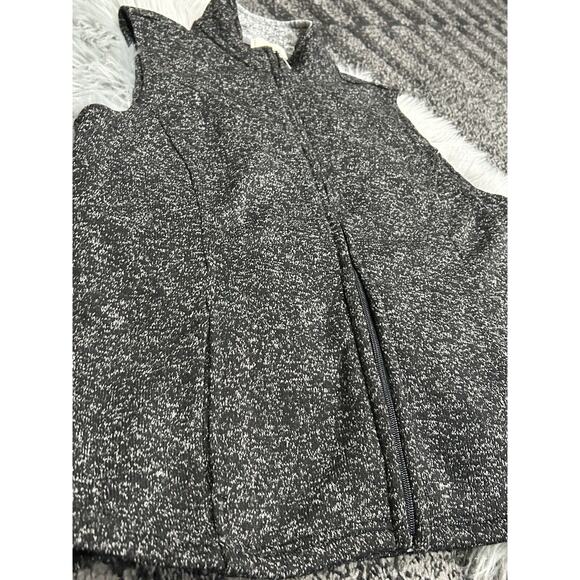 Chebella Women's jacket‎ Vest Size XL Mock Neck Full Zip Heathered Black - Picture 2 of 3